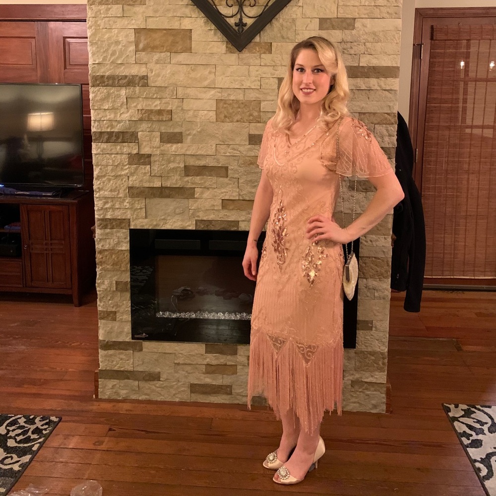 20’s Flapper Dress - Picture 2 of 5
